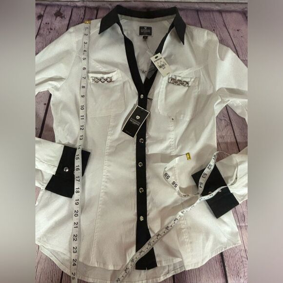 NWT Express The Essential Shirt White Black Trim Silver Hardware Button Up Top S - Picture 7 of 8